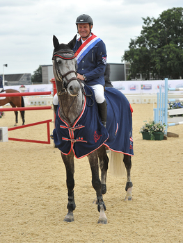 Robert Smith crowned British Showjumping National Champion